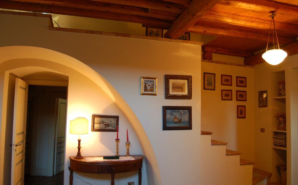 Relais De Charme - B&B Short Lets La Casa Di Francesca Sant'Agata Li Battiati Phòng bức ảnh